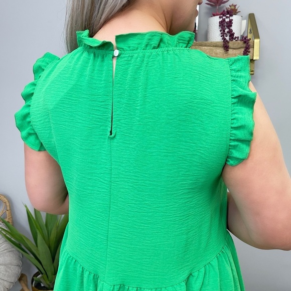 Green Ruffle Sleeve Dress - Picture 2 of 4